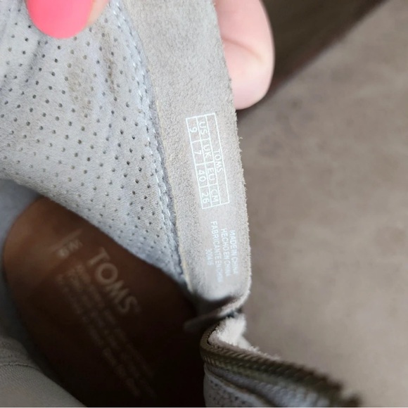 Toms Cream Heeled Boots - Picture 5 of 5